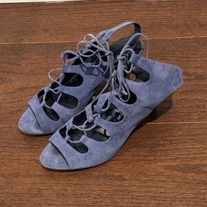 Delman New York Women’s Blue Suede Lace-Up Peep Toe Heels Size 9